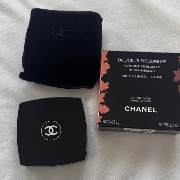 CHANEL Other - CHANEL LIMITED EDITION!! Douceur d'Équinoxe Blush Harmony